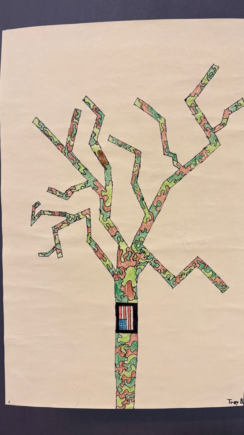 Detailed camouflage-pattern tree by Trey